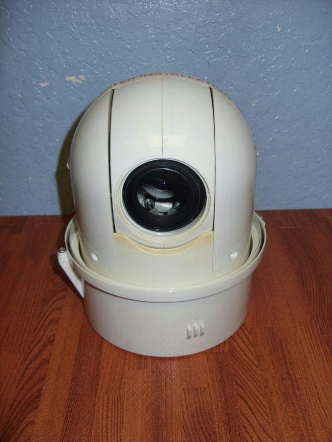 Elbex EXC-8288N-0W Outdoor Heated Video Surveillance Camera Excellent ...