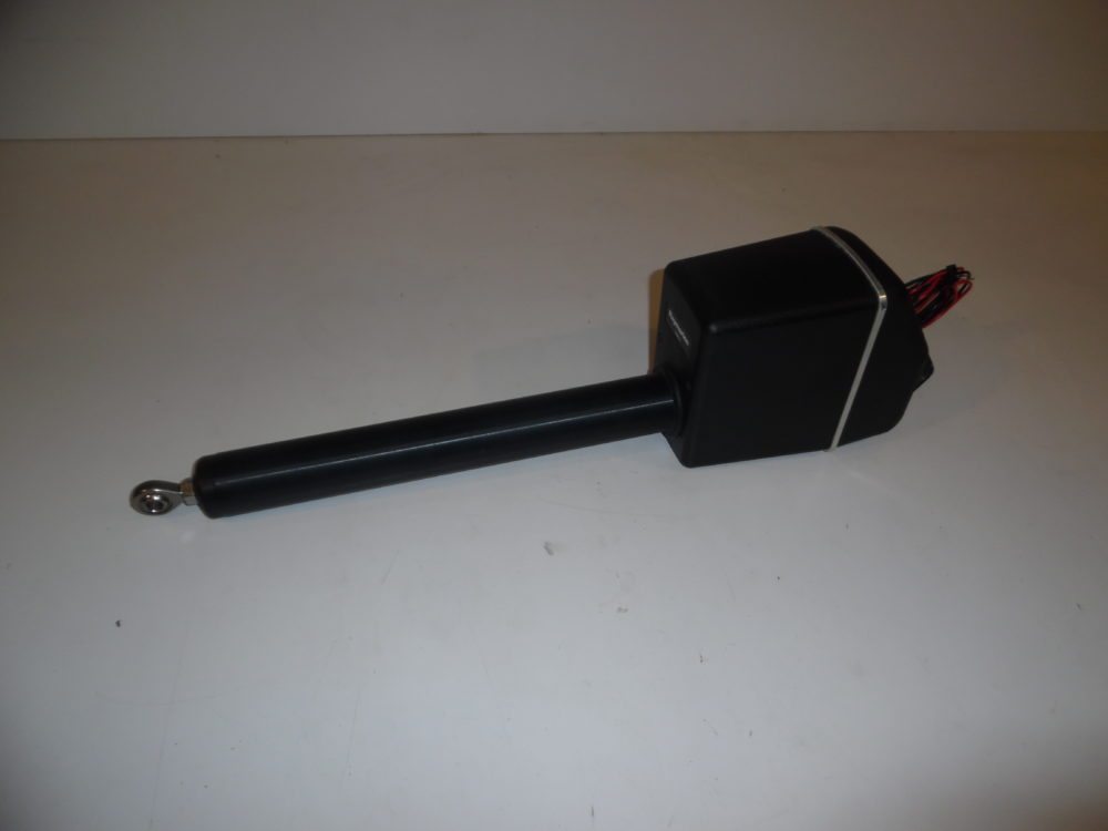 Raymarine/Autohelm Type 2 Long Linear Drive M81132 12 Volt 15