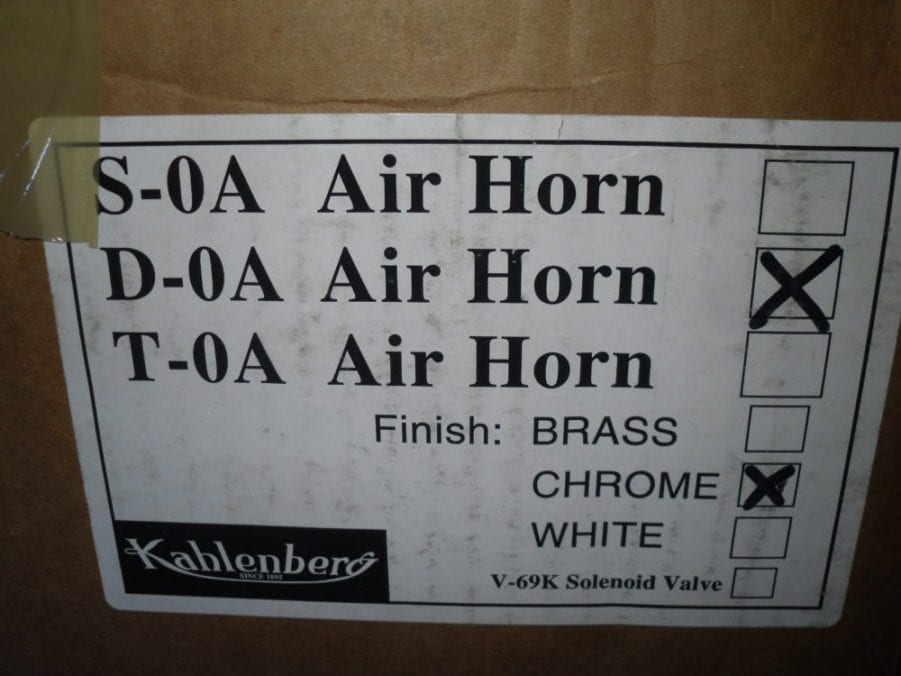 Kahlenberg D0A Dual Trumpet Ship Air Horn Chrome NEW IN BOX, Missing