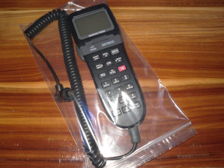SIMRAD RS82 Marine VHF Radio Handset - MIC CORD OK!
