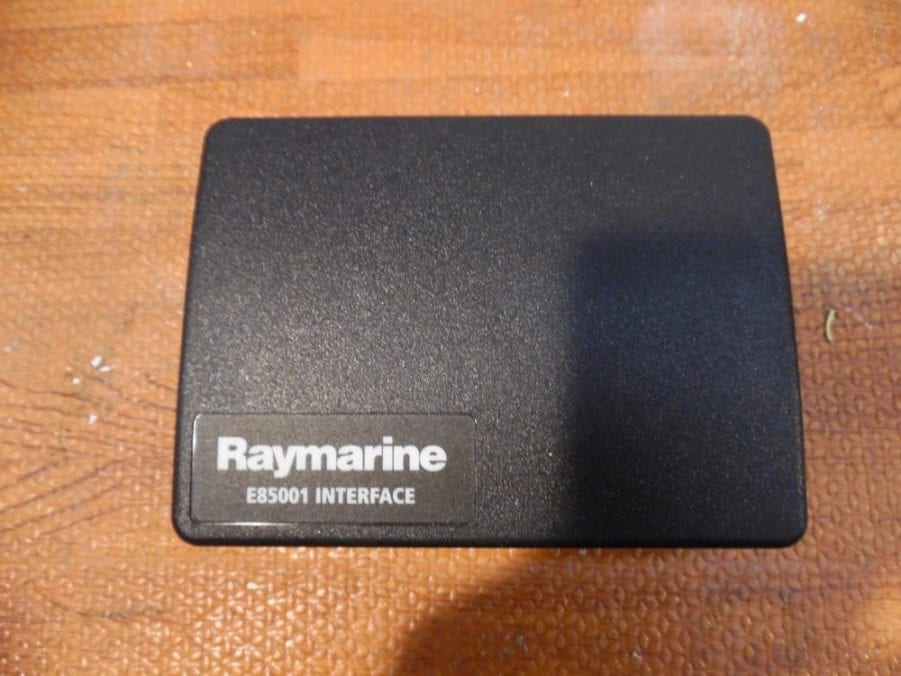 Raymarine E85001 PC/Seatalk/NMEA Interface Box W/ Seatalk Cable Good ...