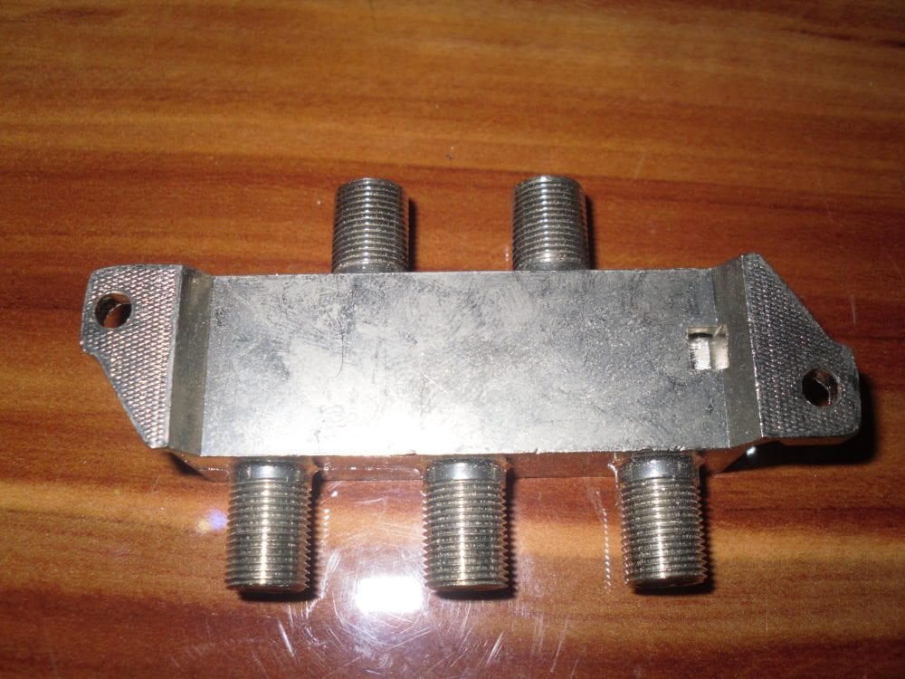 Channel Plus 4-way 2514A Splitter Combiner 5MHz to 1000 MHz 1 GHz - NEW ...