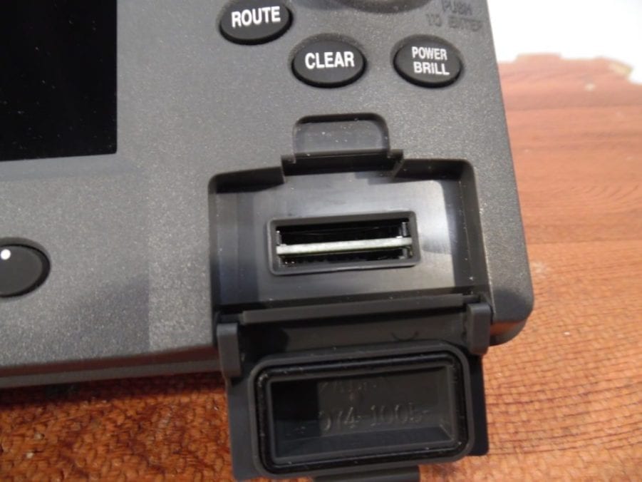 Furuno GP-7000F Sounder/GPS Chartplotter/Fishfinder CLEAN DISPLAY- w/ Sun Cover - Image 9