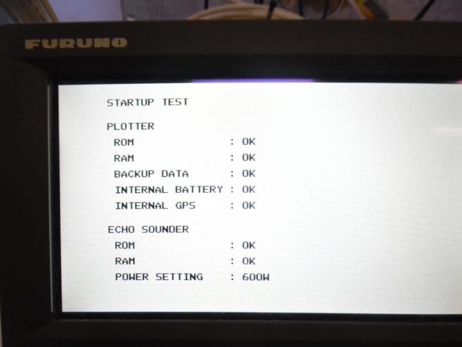 Furuno GP-7000F Sounder/GPS Chartplotter/Fishfinder CLEAN DISPLAY- w/ Sun Cover - Image 2