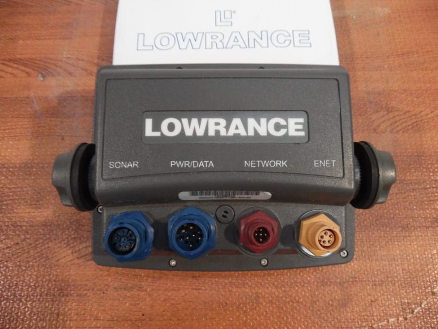 Lowrance X515c DF Fishfinder Display + Suncover - Good Condition - Image 7
