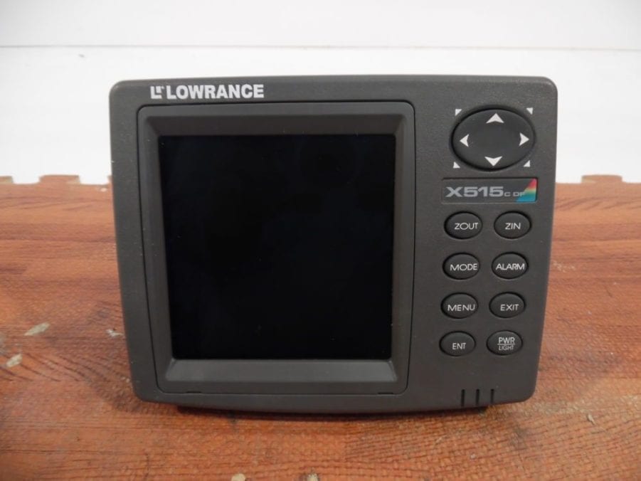 Lowrance X515c DF Fishfinder Display + Suncover - Good Condition - Image 6