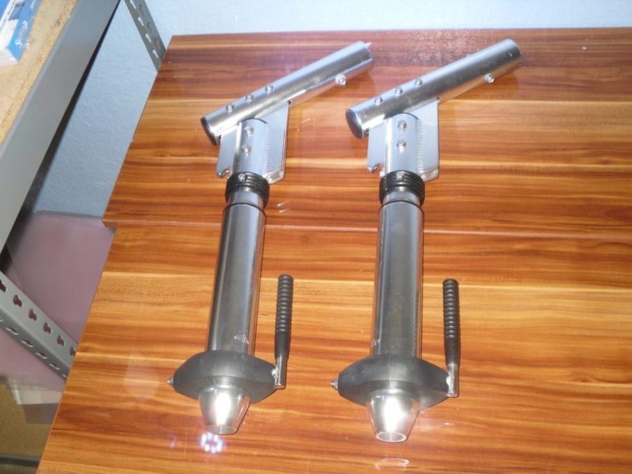 Lee's Sidewinder Outrigger Bases - 1 5/8" Lay Down Weld In, Never Installed
