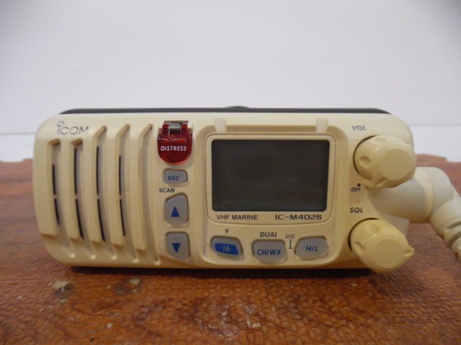 Icom IC-M402S Marine VHF Radio Transceiver & Microphone  TESTED w/90 Day Warranty - Image 6