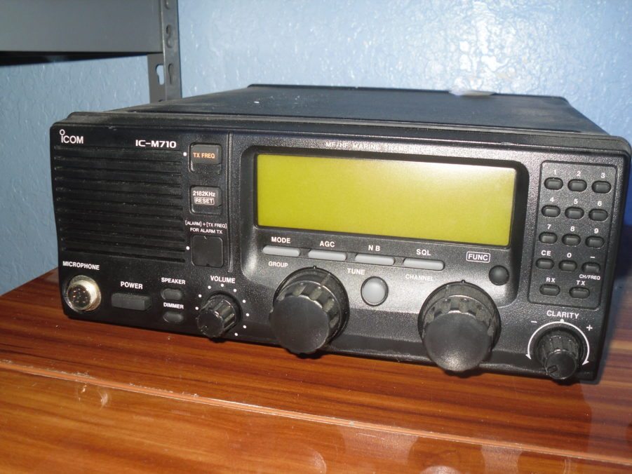 Icom SSB Single Sideband Radio IC-M710 AT-130 Auto Tuner Lot NO RESERVE - Image 5