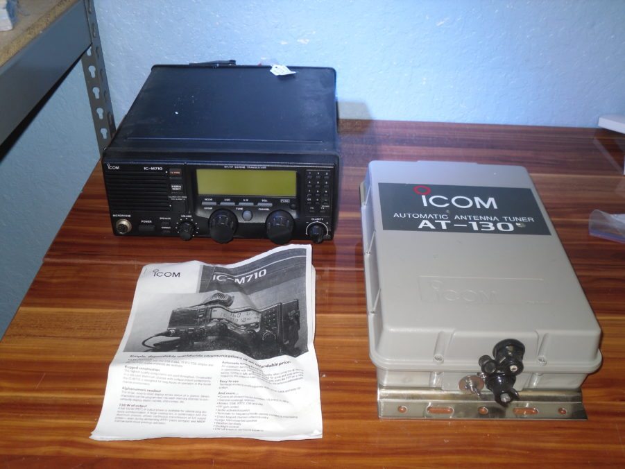 Icom SSB Single Sideband Radio IC-M710 AT-130 Auto Tuner Lot NO RESERVE