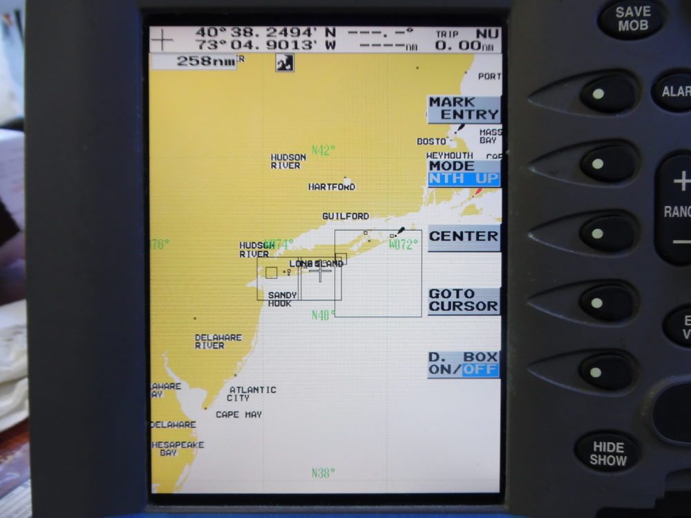 Navionics Classic NavChart Card Long Island South - NC/US681S - Feb ...