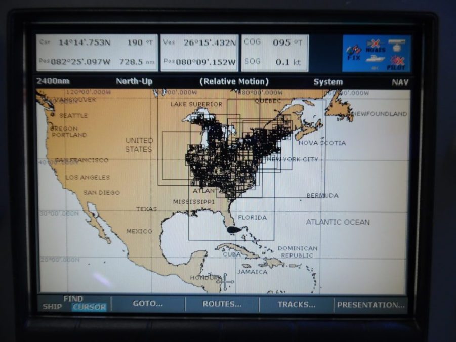 Navionics HotMaps Platinum East CF/HMPT-E6 8GB Chart Card - Great Condition - Image 3