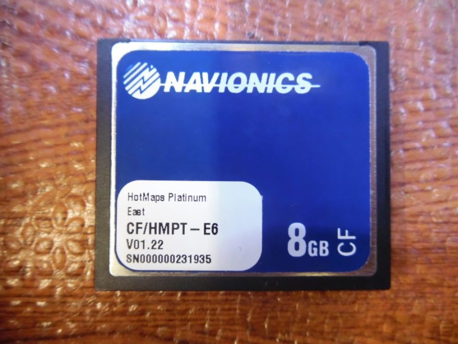 Navionics HotMaps Platinum East CF/HMPT-E6 8GB Chart Card - Great Condition