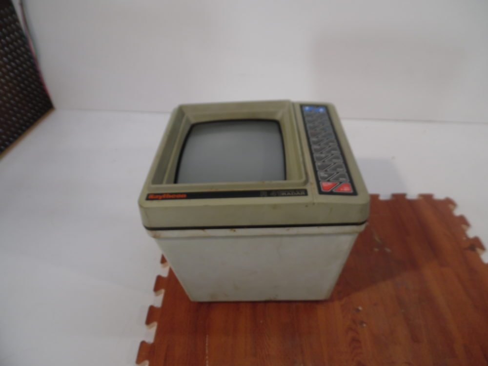 Raytheon R41 Raster Scan Radar CRT DISPLAY - M88337 - Max Marine ...