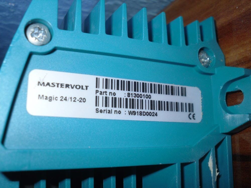Mastervolt Magic 24/12-20 DC-DC Converter 81300100 - Excellent ...