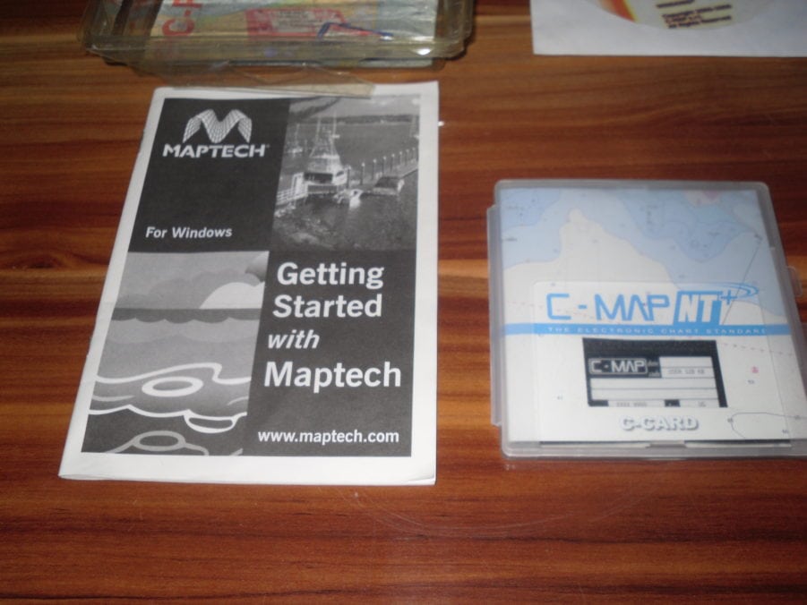 Jeppeson C-Map USB C-Card NT NT+ Link Card Multimedia Reader w/Data Card - Image 3