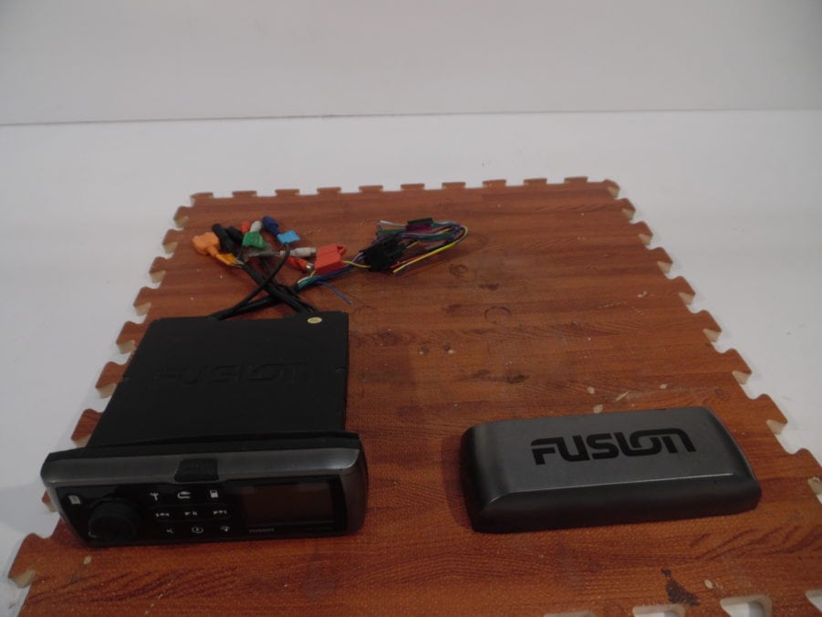 Fusion MS-IP600 Marine Stereo Head Unit - FULLY TESTED