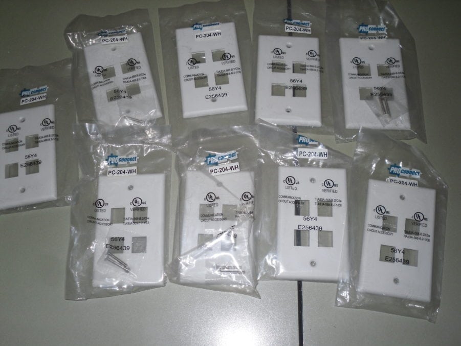 ProConnect PC-204-WH 4-Port Wall Plate Network Ethernet RJ45 9-piece LOT