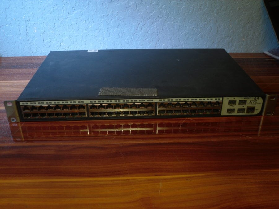 3COM 3CBLSG48 Switch 2948-SFP Plus 48-Port Gigabit Ethernet Switch - Image 2