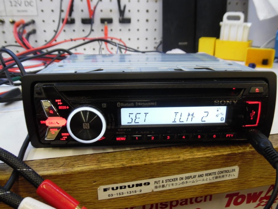 Sony MEXM70BT Single Din Bluetooth Radio90 Days Warranty Great