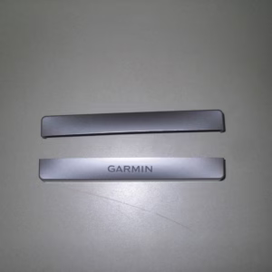 Garmin 010-11258-10 VHF Active Speaker Silver Top and Bottom Snap Covers