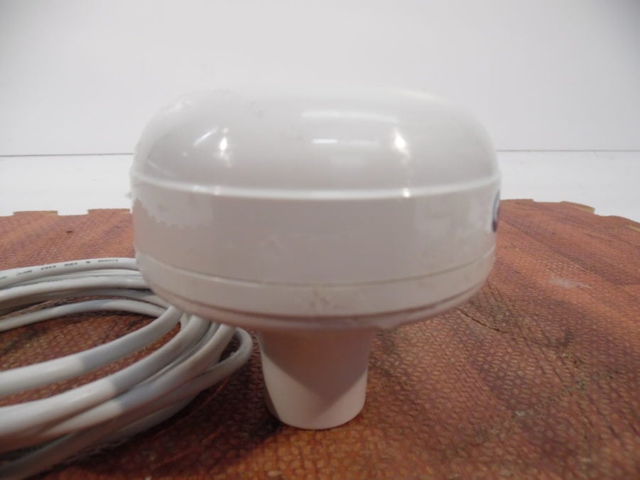 Garmin GPS 17-HVS GPS Antenna With Mount - Tested Working Condition - Image 5