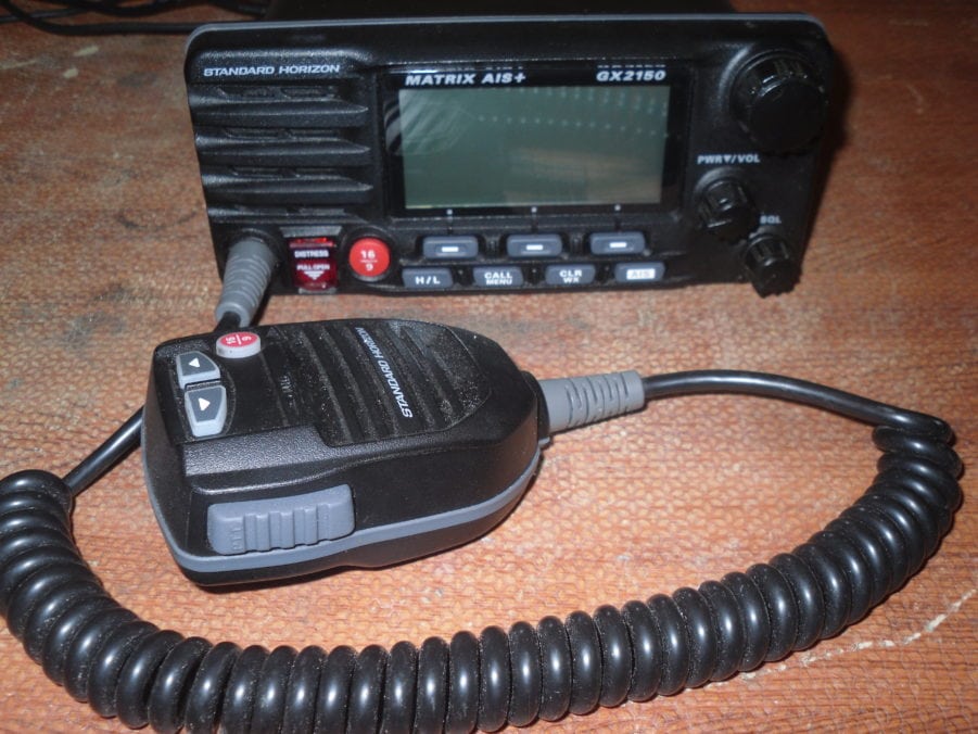 Standard Horizon GX2150 Matrix AIS+ VHF Marine Radio w/ Mic Tested