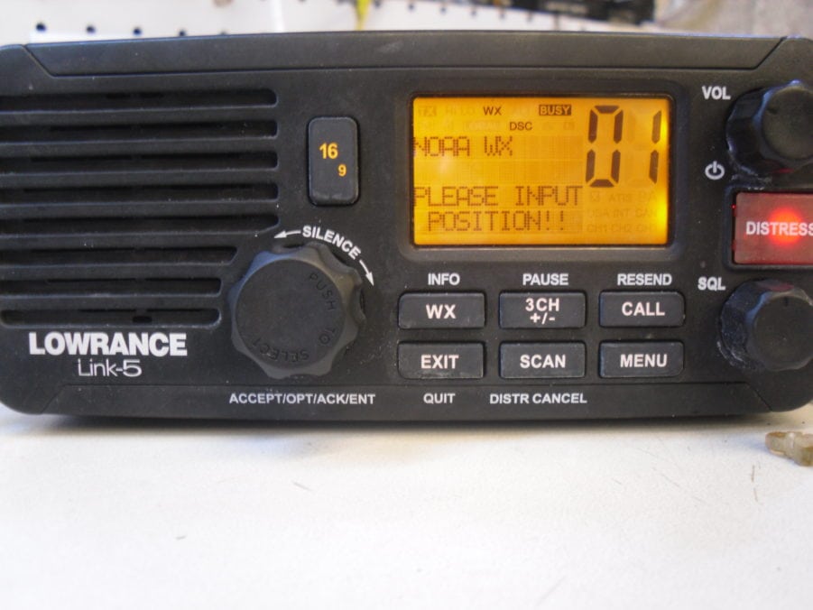 Lowrance Link-5 VHF Marine Radio Transceiver w/ Mic - Good Condition - Image 6