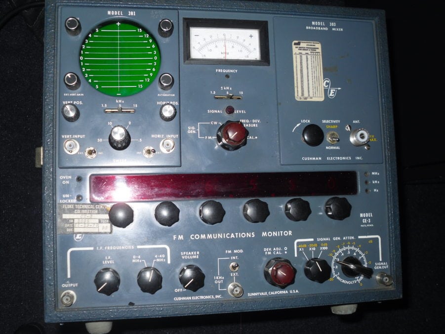 Cushman Electronics Model CE-3 FM Communications Monitor - Image 4