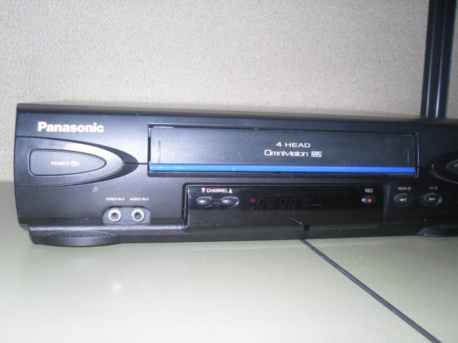 Panasosic PV-V4022 VHS VCR Video Player 4 Head Omni Vision Recorder - Image 4