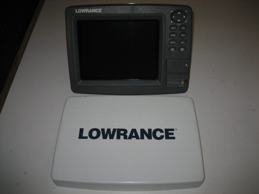 Lowrance LCX-38c HD Fishfinder Chartplotter - Fully Functional but Card Reader Issue