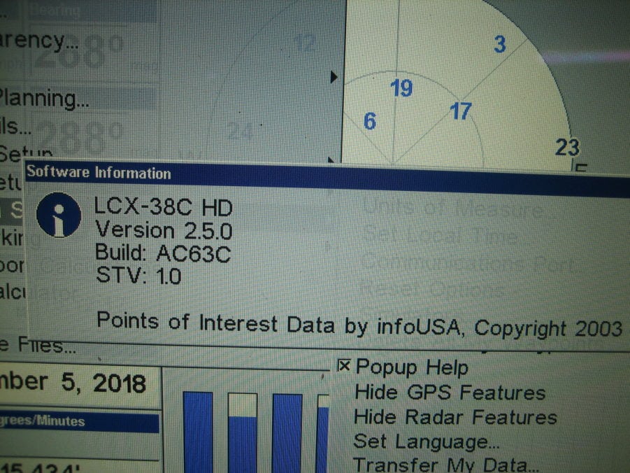 Lowrance LCX-38c HD Fishfinder Chartplotter - Fully Functional but Card Reader Issue - Image 7