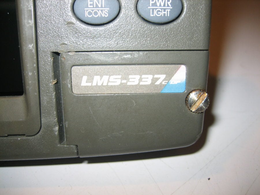 Lowrance LMS-337c DF Fishfinder Chartplotter - Does Not Power On - PARTS REPAIR - Image 3