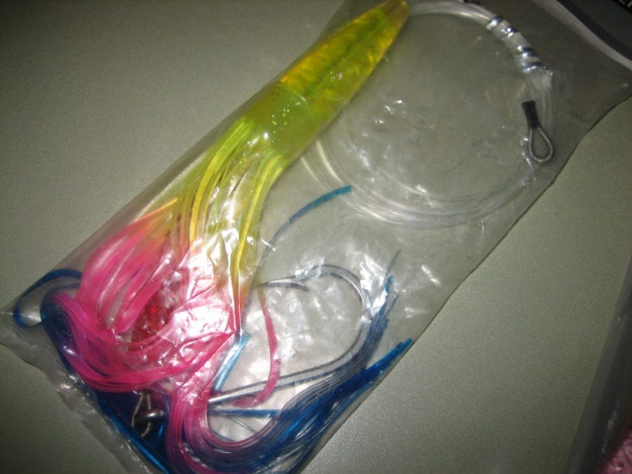 Sea Striker LOT OF 3x - 4 Arm Umbrella Rig w/Sassy Shad & Hooks + Free Gift - Image 4