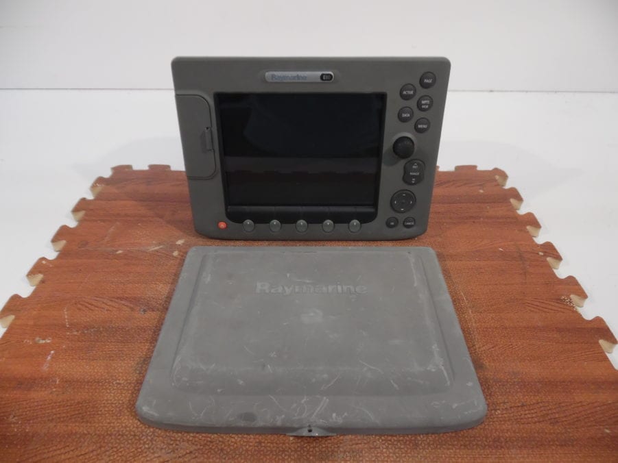 Raymarine E80 Classic MFD Display Plus Suncover - E02011 - 8" Good Condition
