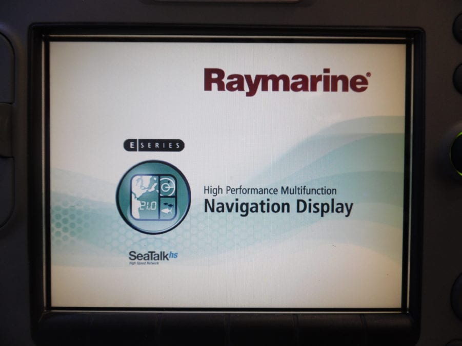 Raymarine E80 Classic MFD Display Plus Suncover - E02011 - 8" Good Condition - Image 2
