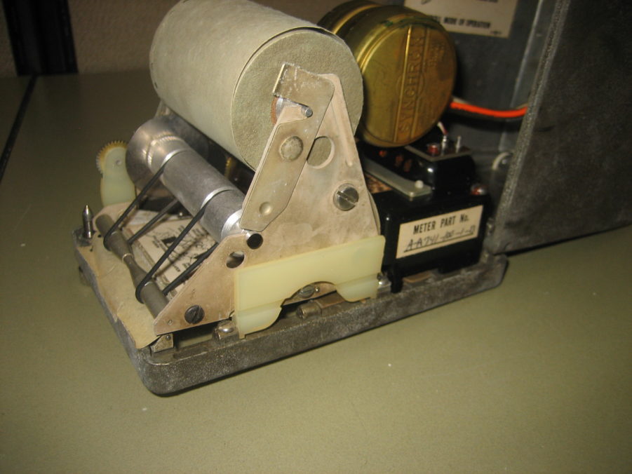 Rustrak Model 288 Signal Chart Degrees Recorder w/ Chart Paper - Image 7