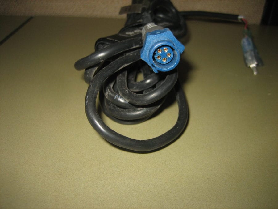 Suzuki EP-15 Fluid Level Sensor NMEA 5-pin Blue Connector - Image 3