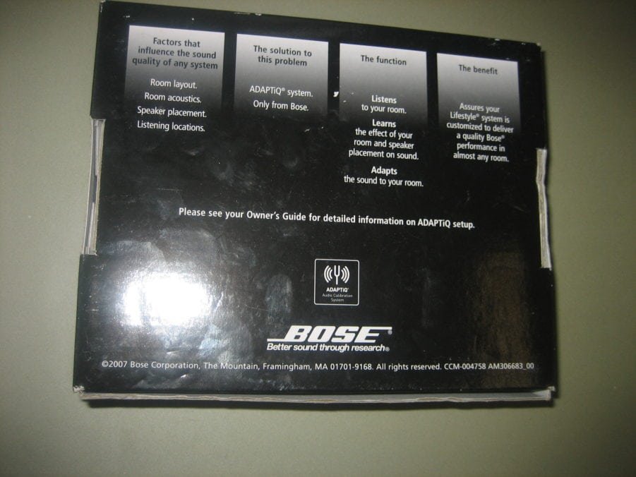 BOSE ADAPTiQ Lifesyle Audio Calibration System Headset - Image 3