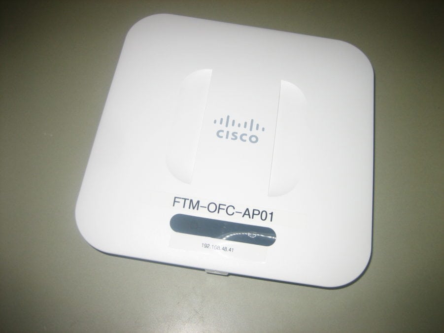 CISCO WAP371 Wireless-AC/N Dual Radio Access Point WAN Router - Image 2