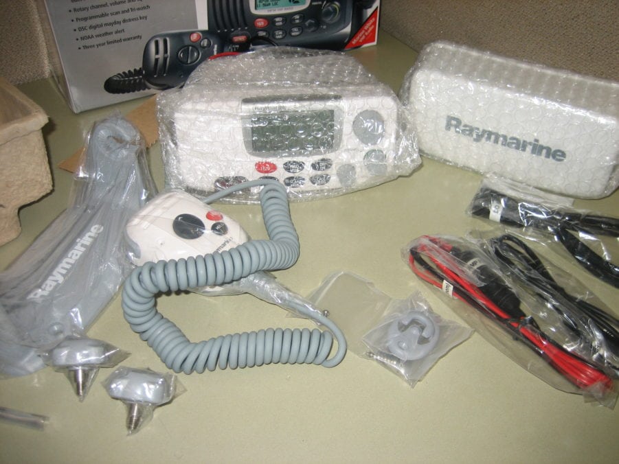 Raymarine Ray54 DSC VHF Radio w/ Mic, bracket, sun cover - New in Box - Image 3