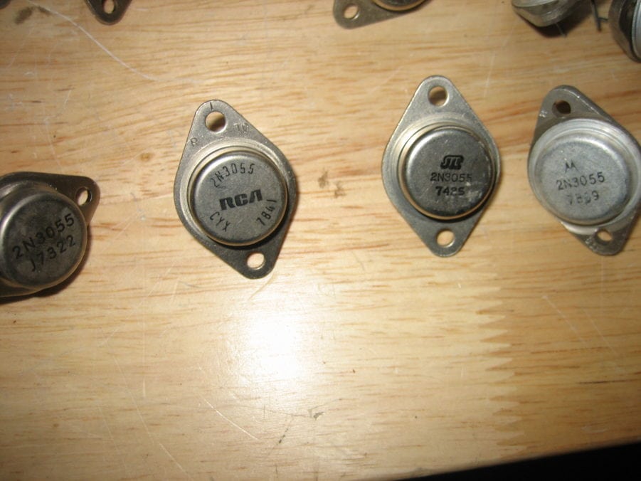 RCA Motorola 2N3055 Transistors - LOT OF 40 - Image 9