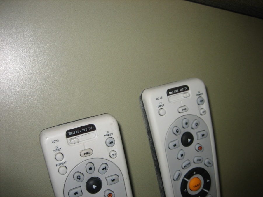 DIRECTV RC65RX UHF RF Universal Remote Control - AS-IS - LOT OF 2 - Image 3