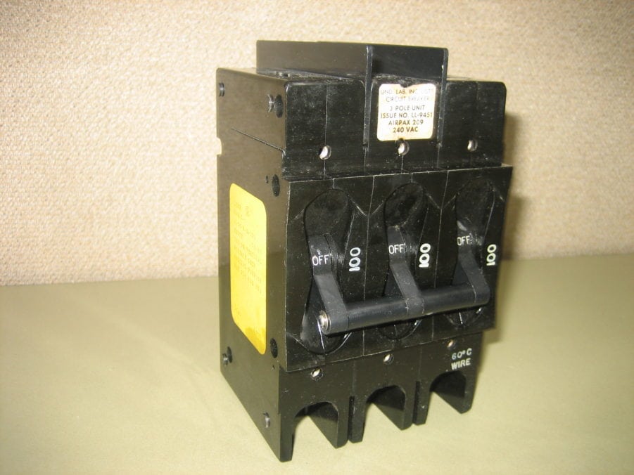 Airpax 209316649100 3 Pole 100 Amp Breaker Max Marine Electronics