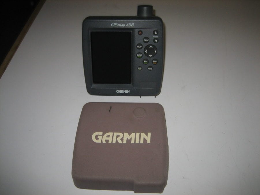 Garmin GPSMAP 498 Chartplotter W/ Internal GPS - UPDATED - 90 DAY WARRANTY - Image 2