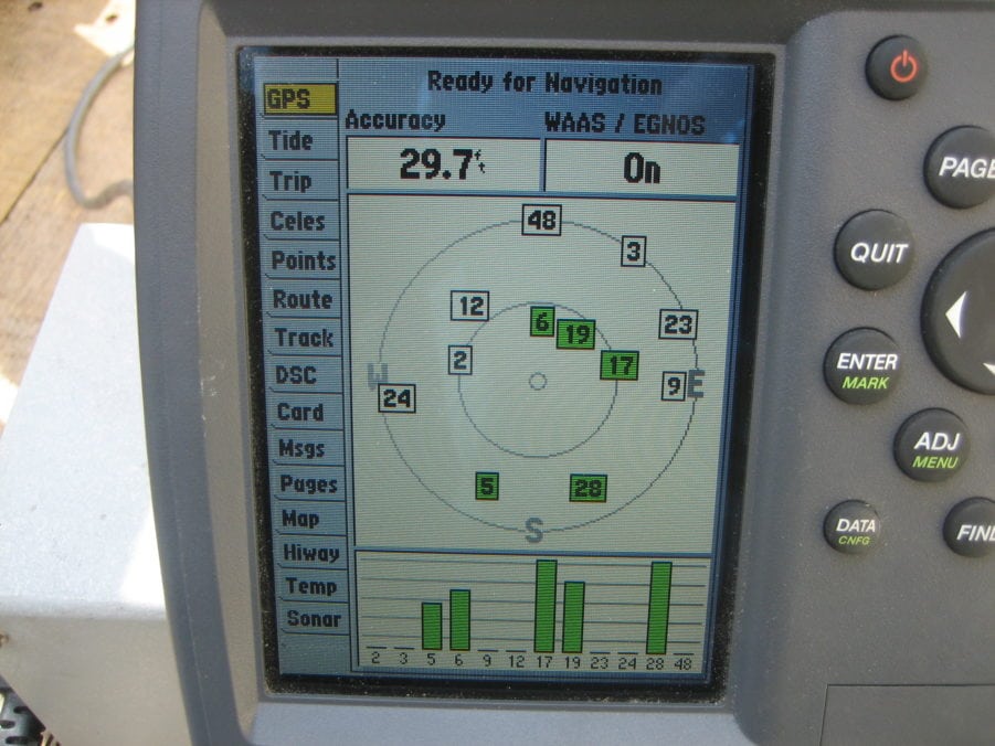 Garmin GPSMAP 498 Chartplotter W/ Internal GPS - UPDATED - 90 DAY WARRANTY - Image 4