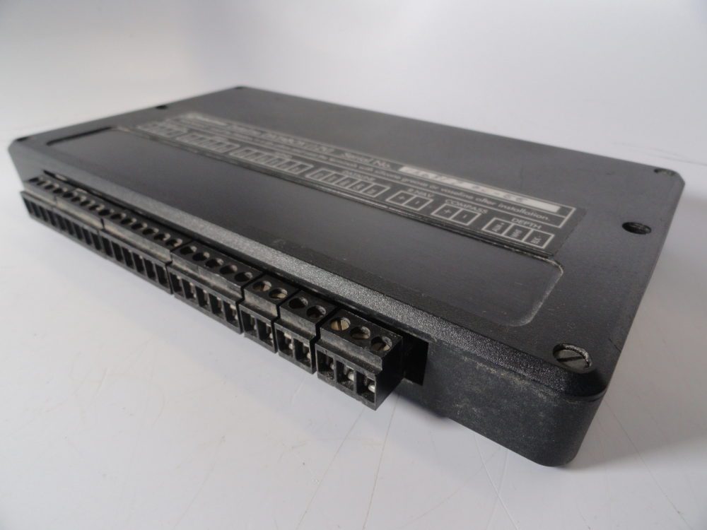 Robertson Dataline Databox (12V) - Free US Shipping - Max Marine ...