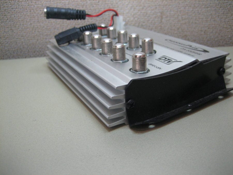 CHANNEL PLUS DA-550HHR DTV CHANNEL COAX CABLE PANEL AMPLIFIER - Image 4