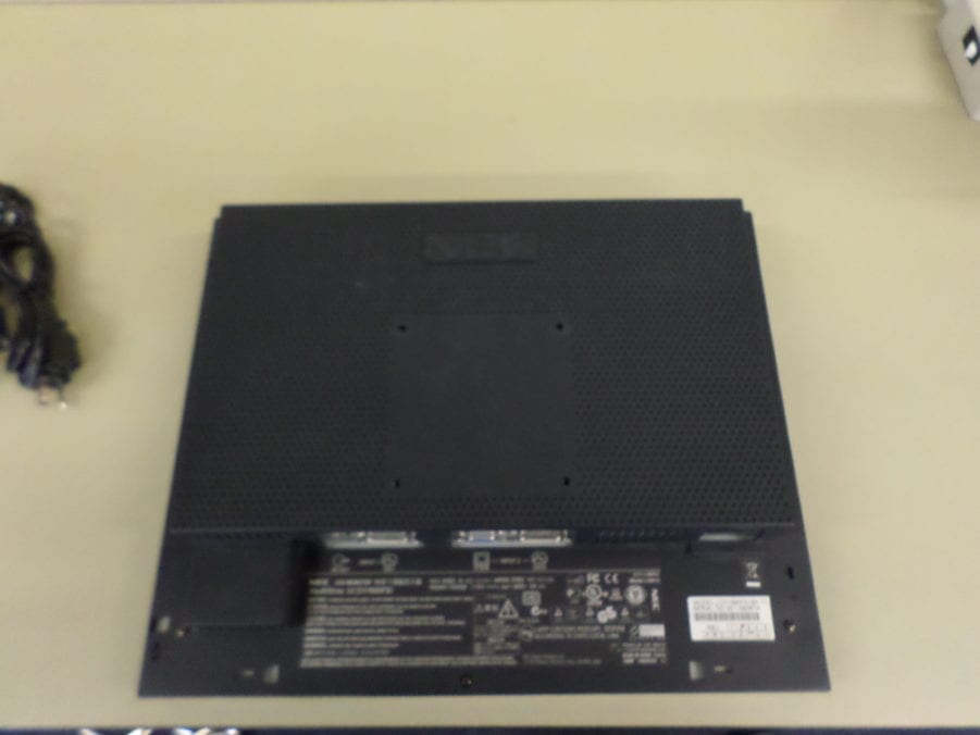 NEC 19" LCD Monitor - MultiSync  LCD1980FXi - 115/230VAC - Tested - Image 6