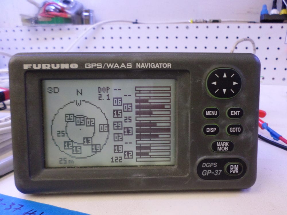 Furuno GP-37 DGPS GPS/WAAS Navigator Display - Good Condition - Max ...